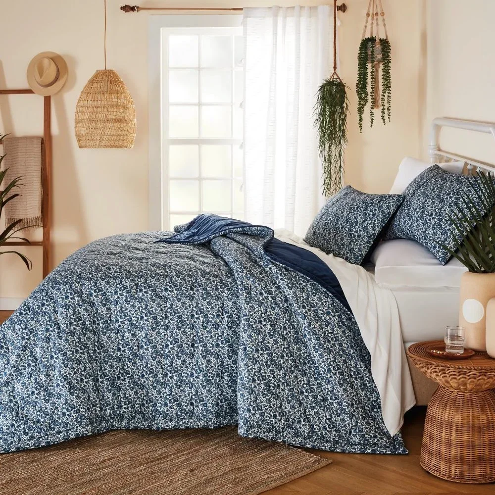 3-pc DENIM BLUE Wild Sage Velvet Floral Reversible FULL QUEEN Quilt Set NOT Navy